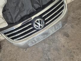 VW touran priekinės grotelės