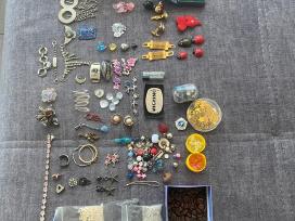 Skelbimo 'Aksesuarų / dalių rankdarbiams mix. Kaina už viską' paveikslėlis