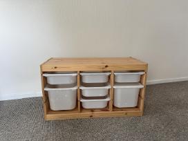 Ikea trofast lentyna su dėžėmis
