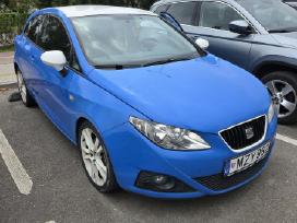 Parduodu mašina, melyna seat Ibiza.