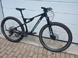 Orbea Full Suspension puikaus stovio su dok