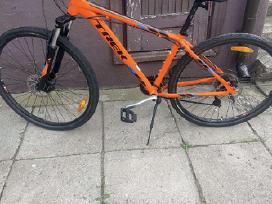 Trek firmos dviratis