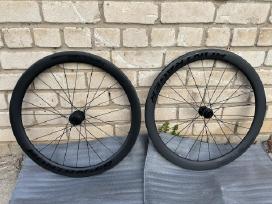 Bontrager Aeolus Elite 50 karboniniai ratai
