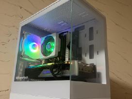 Baltas Žaidimų bei darbo pc rx5700xt r5 16ram