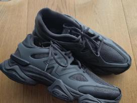 Skelbimo 'Vyriški New Balance 9060' paveikslėlis