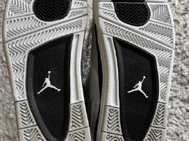 Jordan 4 Retro – White/black