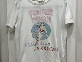 Skelbimo 'Wonder woman marškinėliai' paveikslėlis