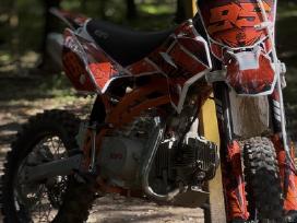 Parduodamas bei keičiamas Krosinis motociklas