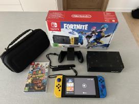 Skelbimo 'Nintendo Switch V2 Fortnite Edition + priedai' paveikslėlis