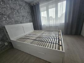 Dovanojame Lovos rėmas su stalčiais ir galvūguliu