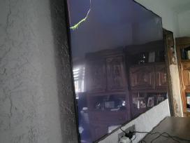 Televizorius su defektu