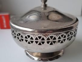 Retro cukrinė saldaininė metalinė.