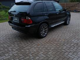 Bmw X5- ieško naujo šeimininko