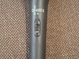 Akg D660s mikrofonas