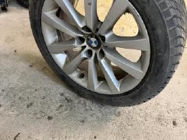 Bmw 530 F10, 18, ratlankiai su žeminem padangom