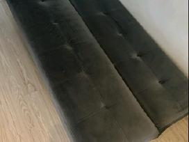 Parduodama lova(sofa) naudota.