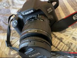 Canon EOS 2000d