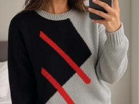 Skelbimo 'Rankų darbo „Urban Contrast“ megztinis Wool Look' paveikslėlis