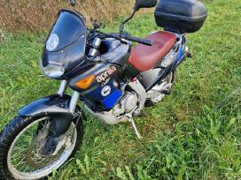 Aprilia pegaso 650