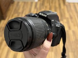 Nikon D5500
