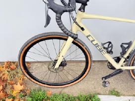 Cube gravel dviratis