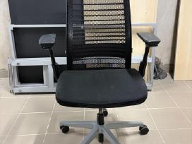 Steelcase Think V2 ergonominė biuro kėdė