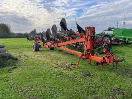 Kuhn 7x7 ir Lemken 4x4 plugai
