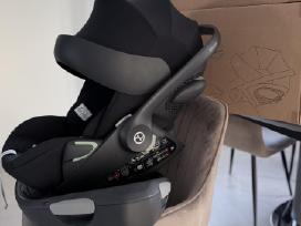 Cybex Cloud G i-size su autombiline baze 360