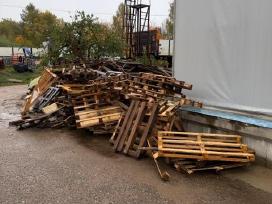 Dovanojame Sulaužytus Medinius Padėklus – Malkoms