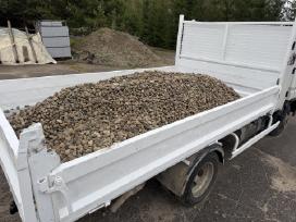 Žvyras, skalda, smėlis, juodžemis – pristatymas