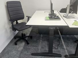 El. reguliuojamo aukščio biuro stalas Steelcase