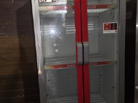 Coca cola šaldituvas vitrina