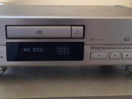 Sony Cdp-x559es