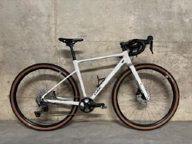 Cube Nuroad Ex gravel dviratis S