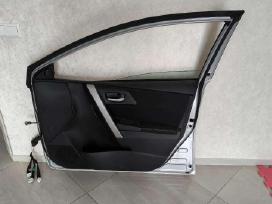 Toyota auris duris dalimis