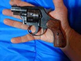 Kišeninis revolveris Rohm 22lr.