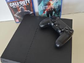 Playstation 4 su zaidimais