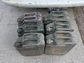 Metaliniai kariniai kanistrai 20 L–6 vnt.
