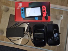 Nintendo Switch + dėklas