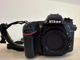 Parduodu Nikon D7200 komplektą