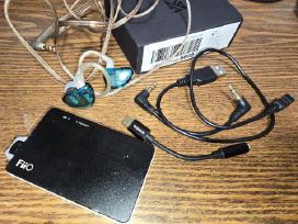 Kz as10 ausines ir fiio e11