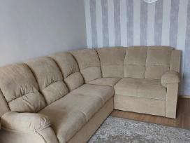 Parduodamas minkštas kampas ir dvivietė sofa.