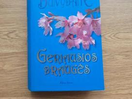 Skelbimo 'Geriausios draugės' paveikslėlis