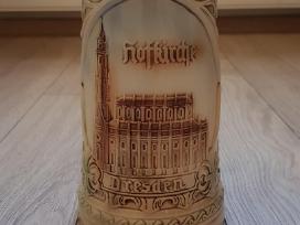 Vintažinis alaus bokalas