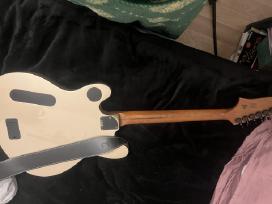 Squier fender Gitara Starcaster