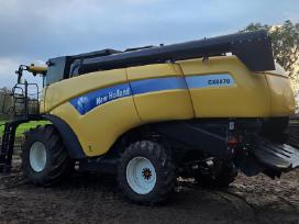 New Holland CX8070, combine harvesters