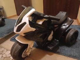 Mini elektrinis Bmw triratis motociklas