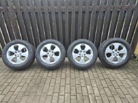 Parduodami Rav4 ratlankiai su žiemos padangomis