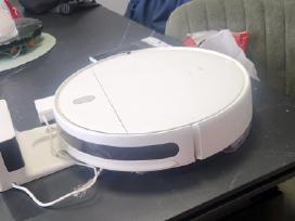 Xaiomi mi robotas