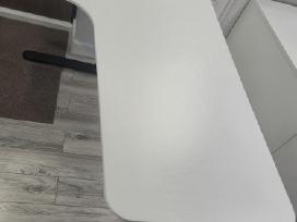 Reguliuojamo aukščio Ikea stalas